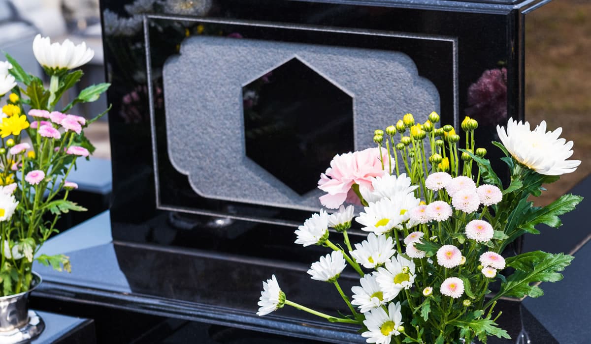 墓参り・墓掃除代行