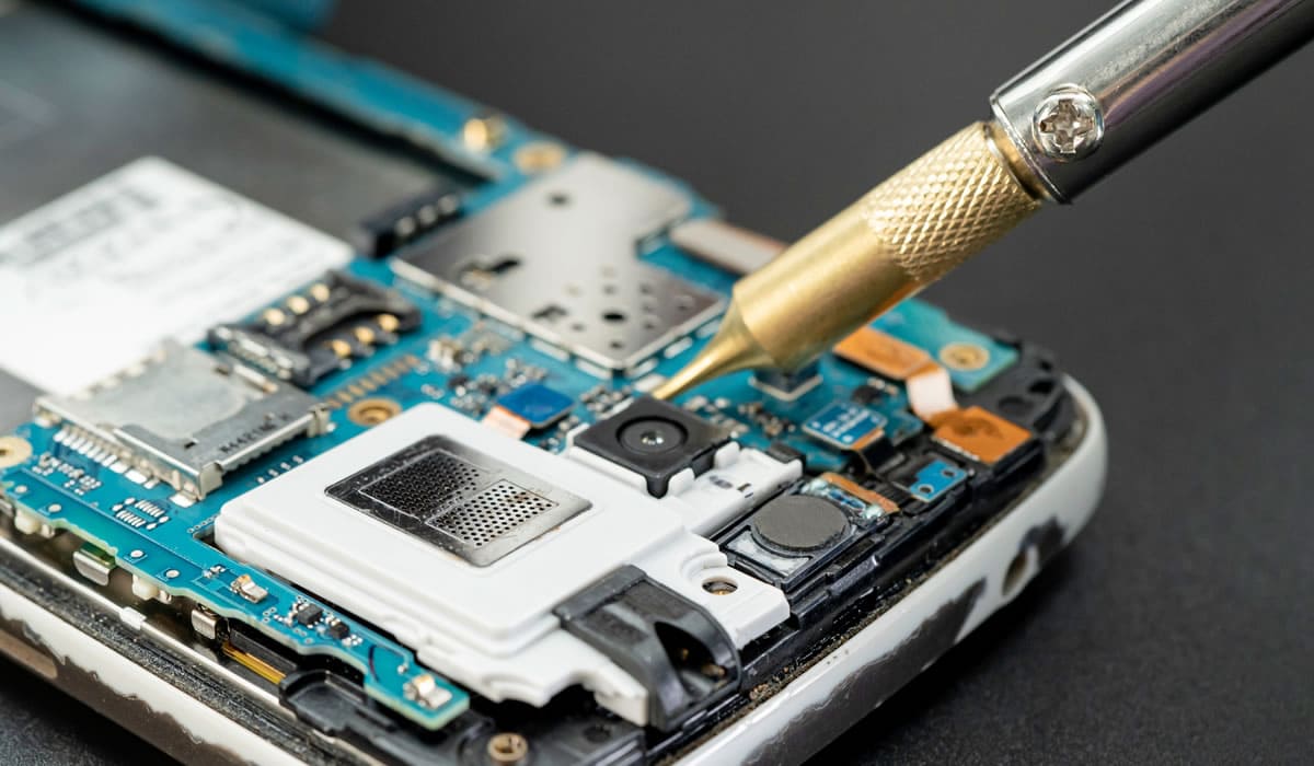 スマホ修理（携帯電話修理）